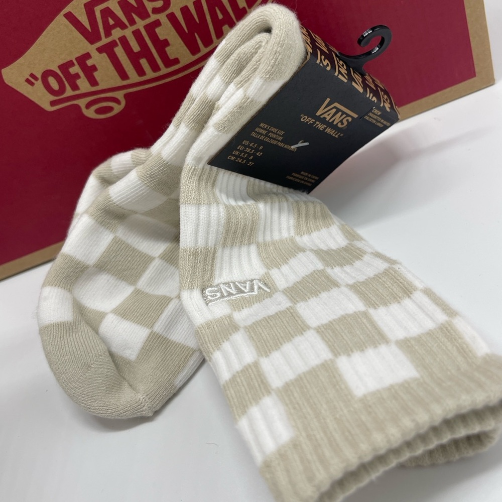 Vans Men's Checkered Socks - White and Tan Vans Checkerboard Crew Socks (1 pair) - Picture 10 of 16
